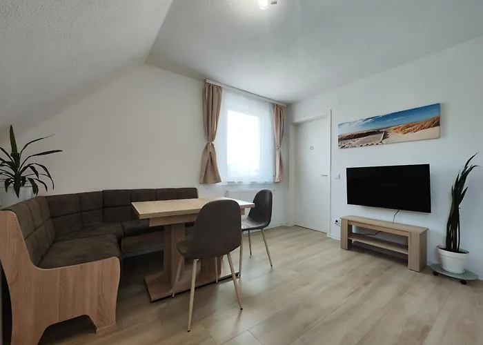 Apartamento Star Aparts - 24h Self Check-in Sindelfingen