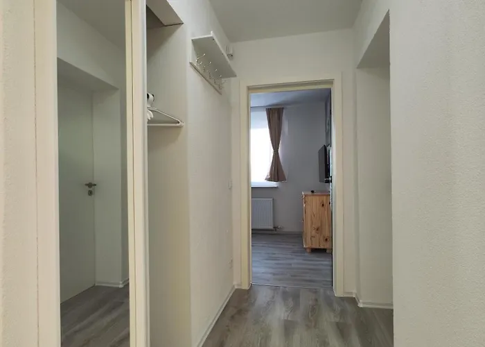 Apartamento Star Aparts - 24h Self Check-in Sindelfingen