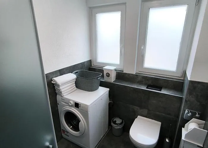 Apartamento Star Aparts - 24h Self Check-in Sindelfingen